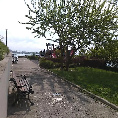 Vigo Beach Apartment Nesebar